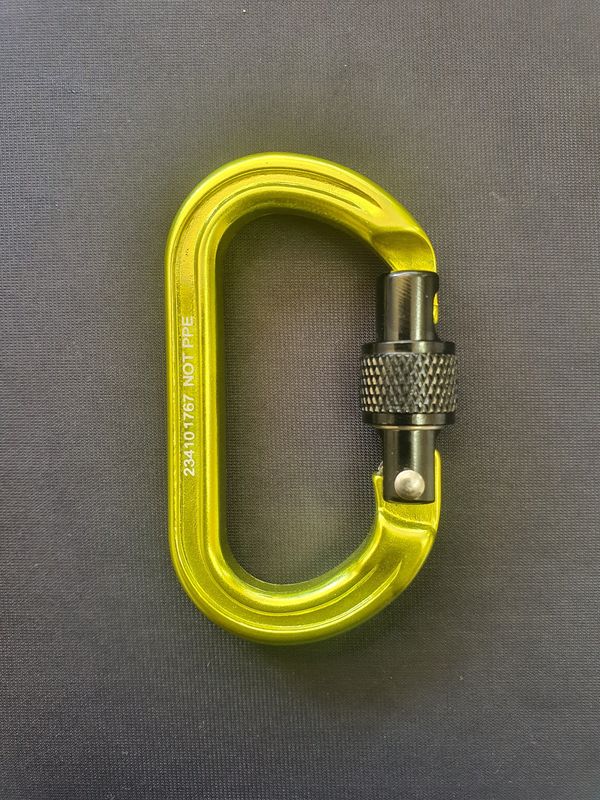 ACCESSORY BINER S/G - GREEN/BLACK