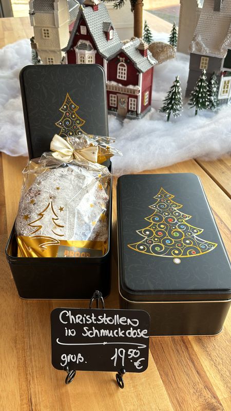 Christstollen in Geschenkdose