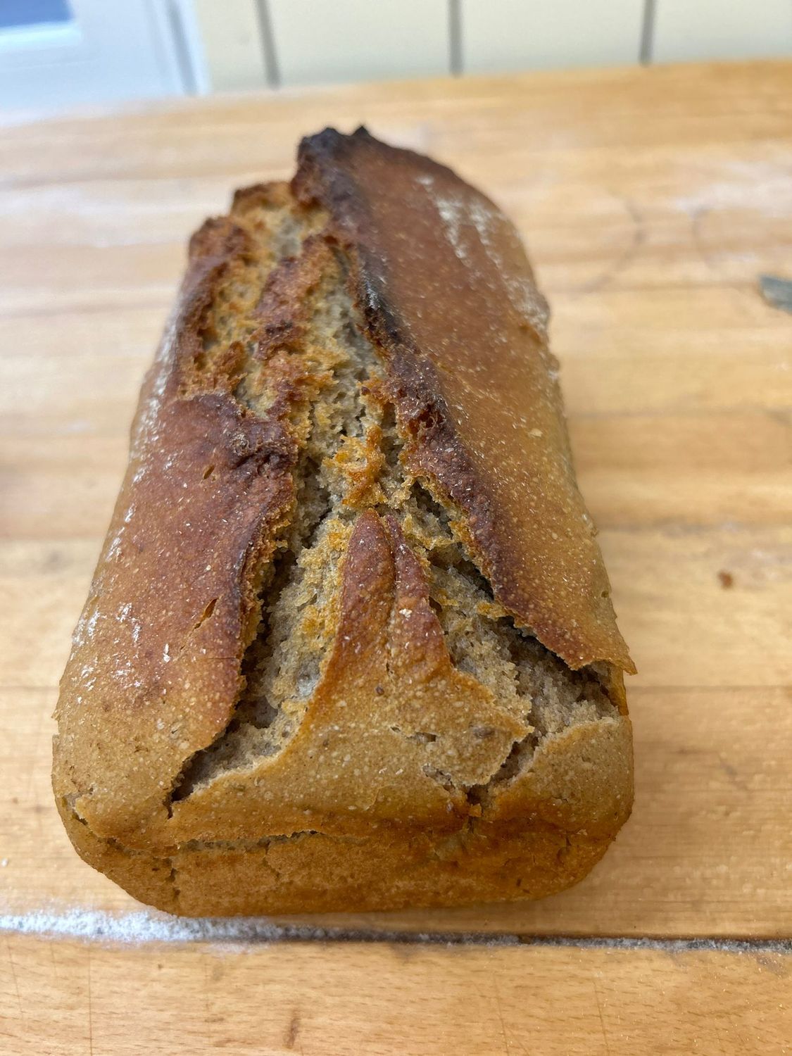 Kasten Kruste Gewicht ca. 1 Kilo