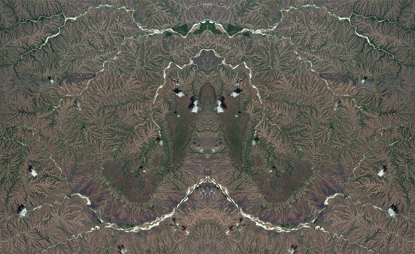 Undivided x Tanzania 07