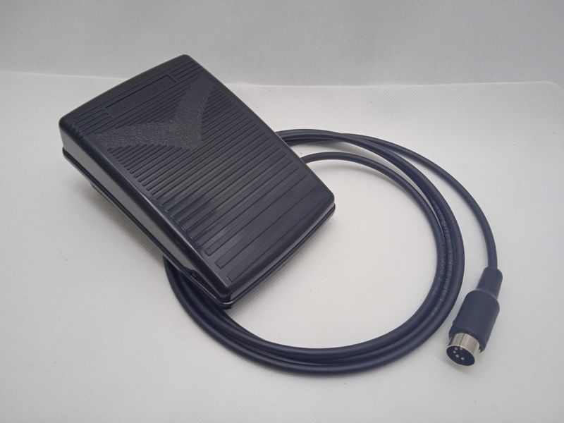 Pedal para máquinas de coser Alfa 3940 / 3945 electrónic