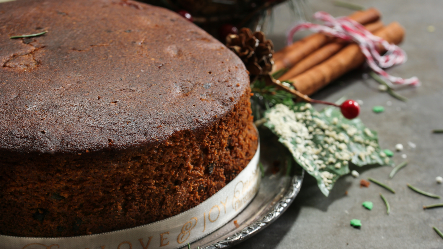 Signature: Rum Cake