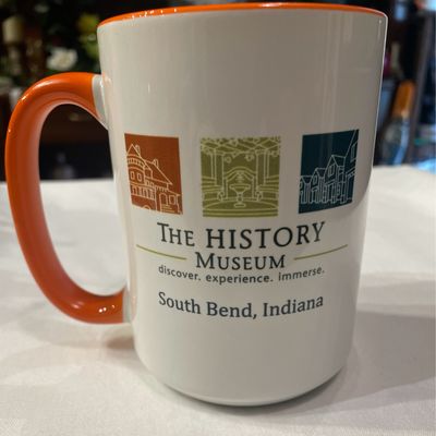 THM/Oliver logo Mugs