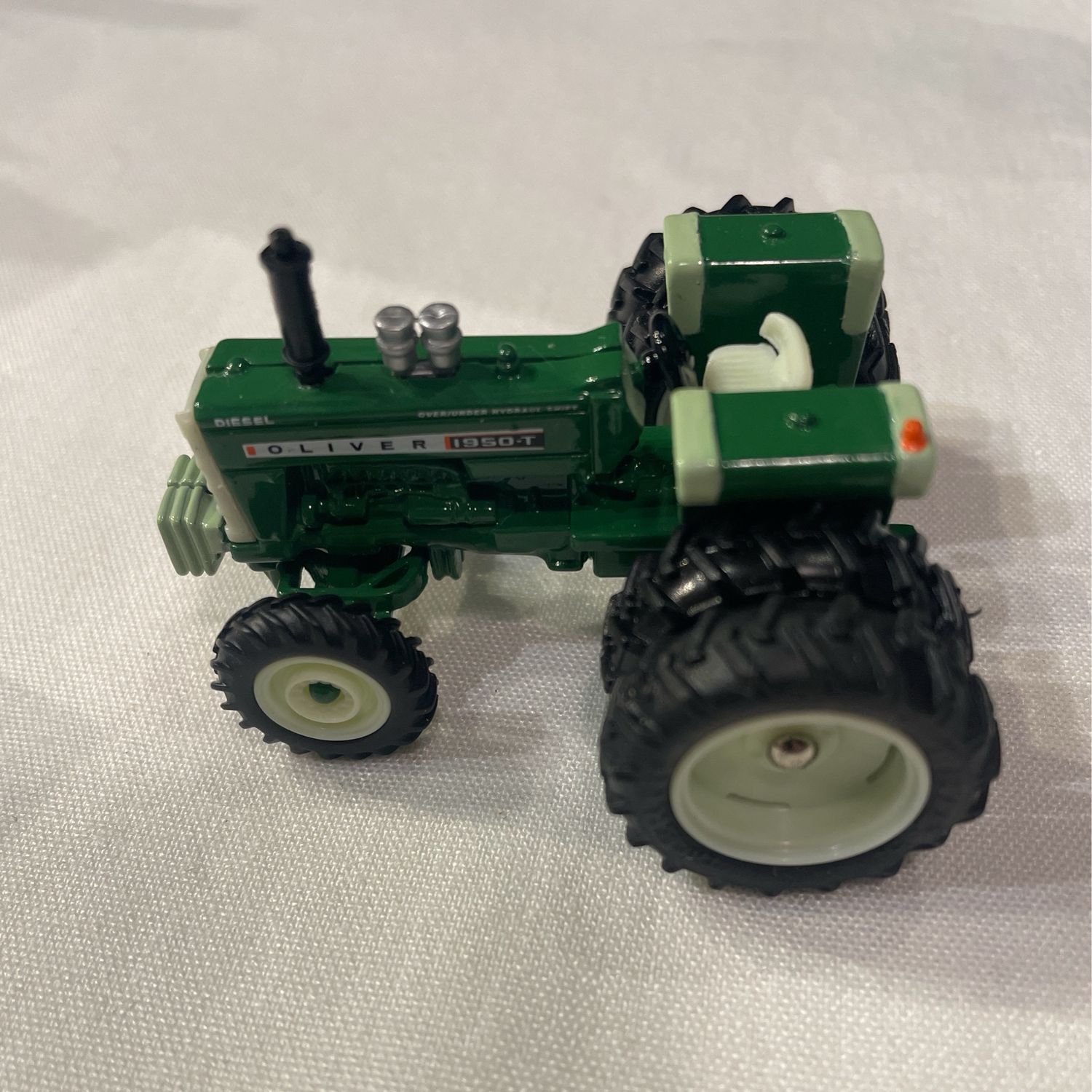 Oliver 1950T Die-Cast Tractor