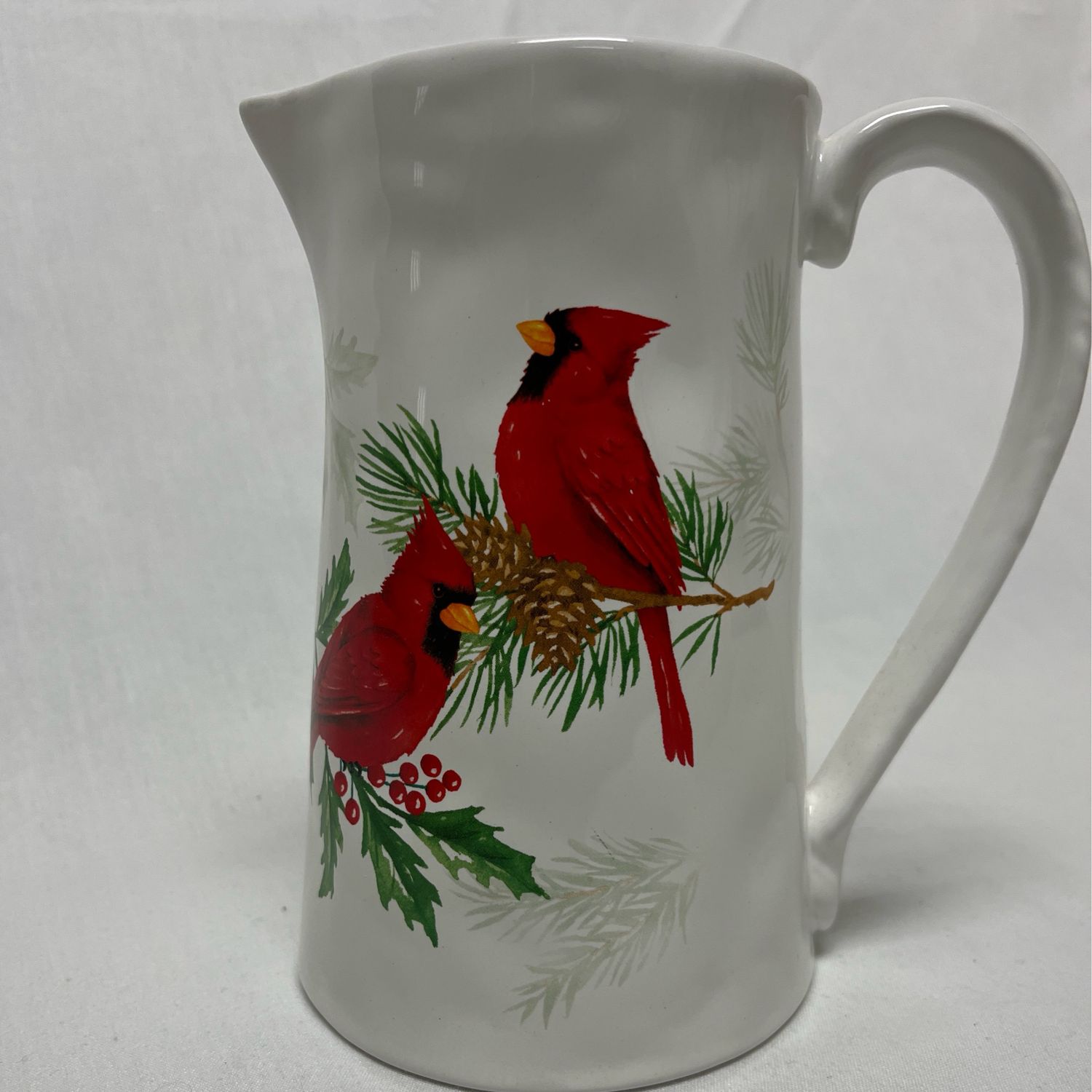 Pitcher w/ cardinal lg
