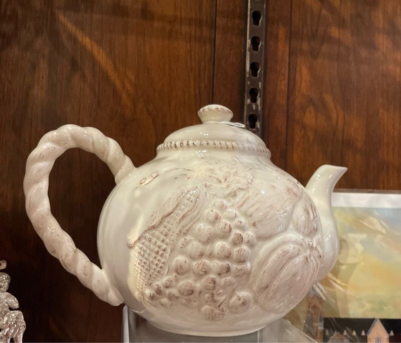 Teapot Cream Harvest