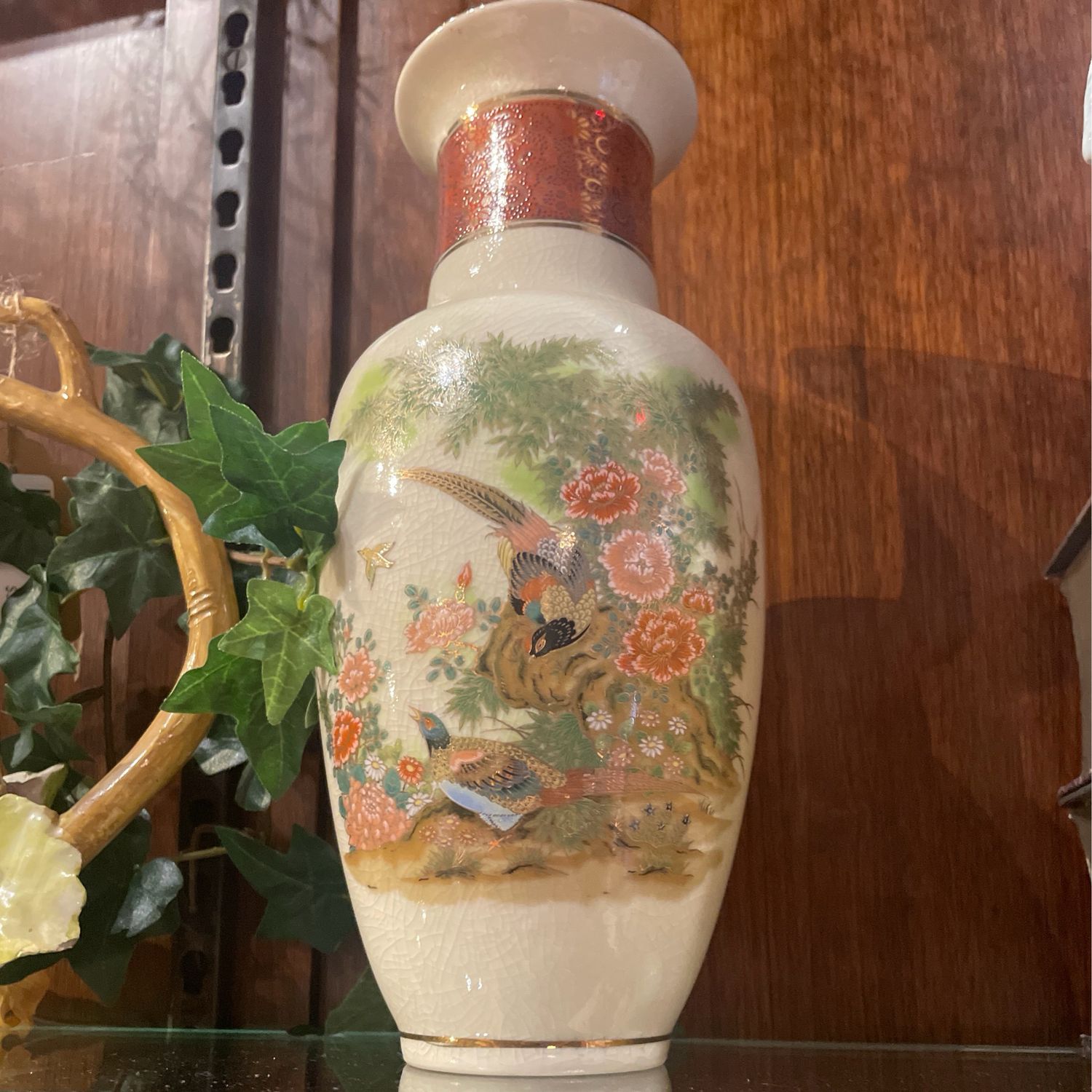Vase with Birds