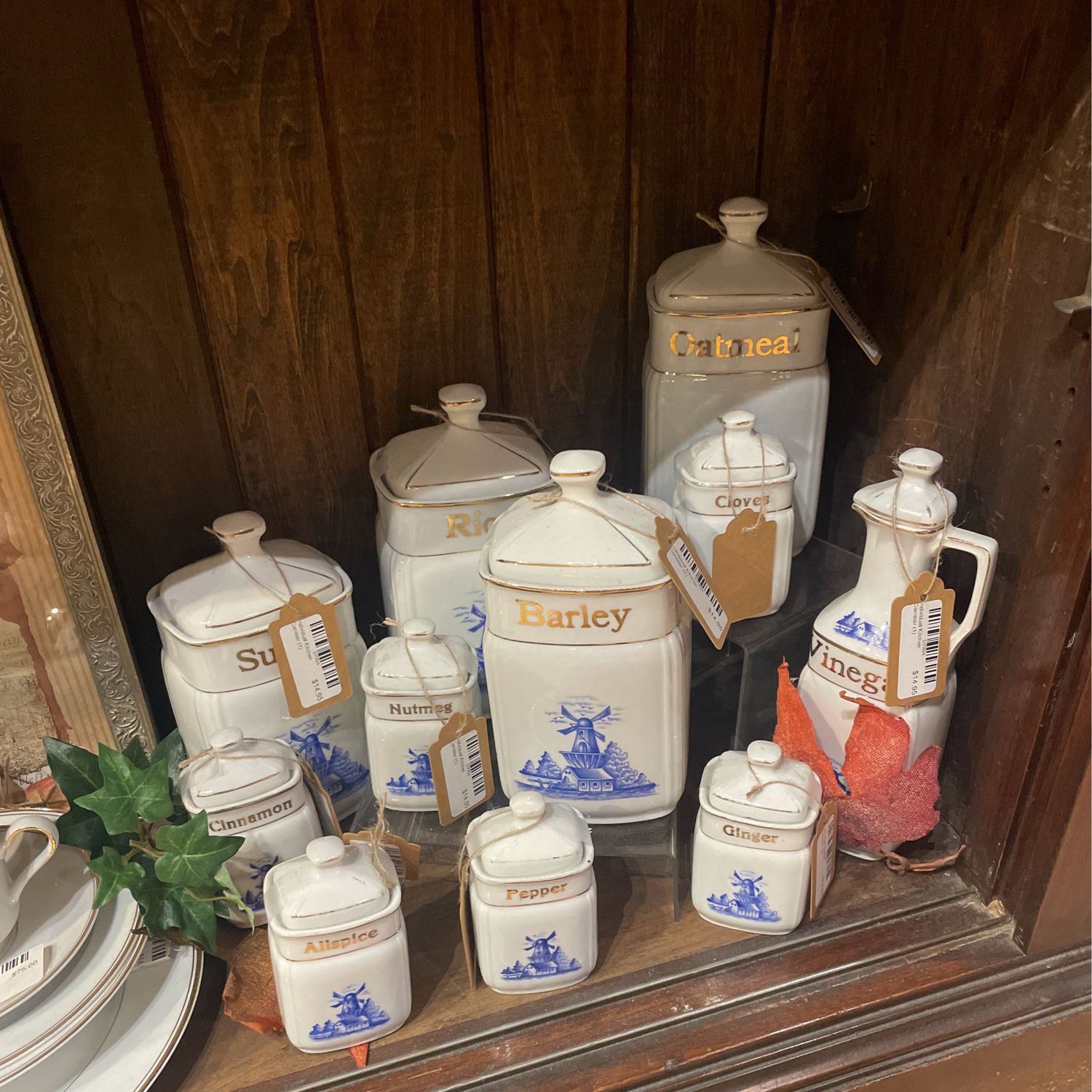 Individual Kitchen Canister (1)