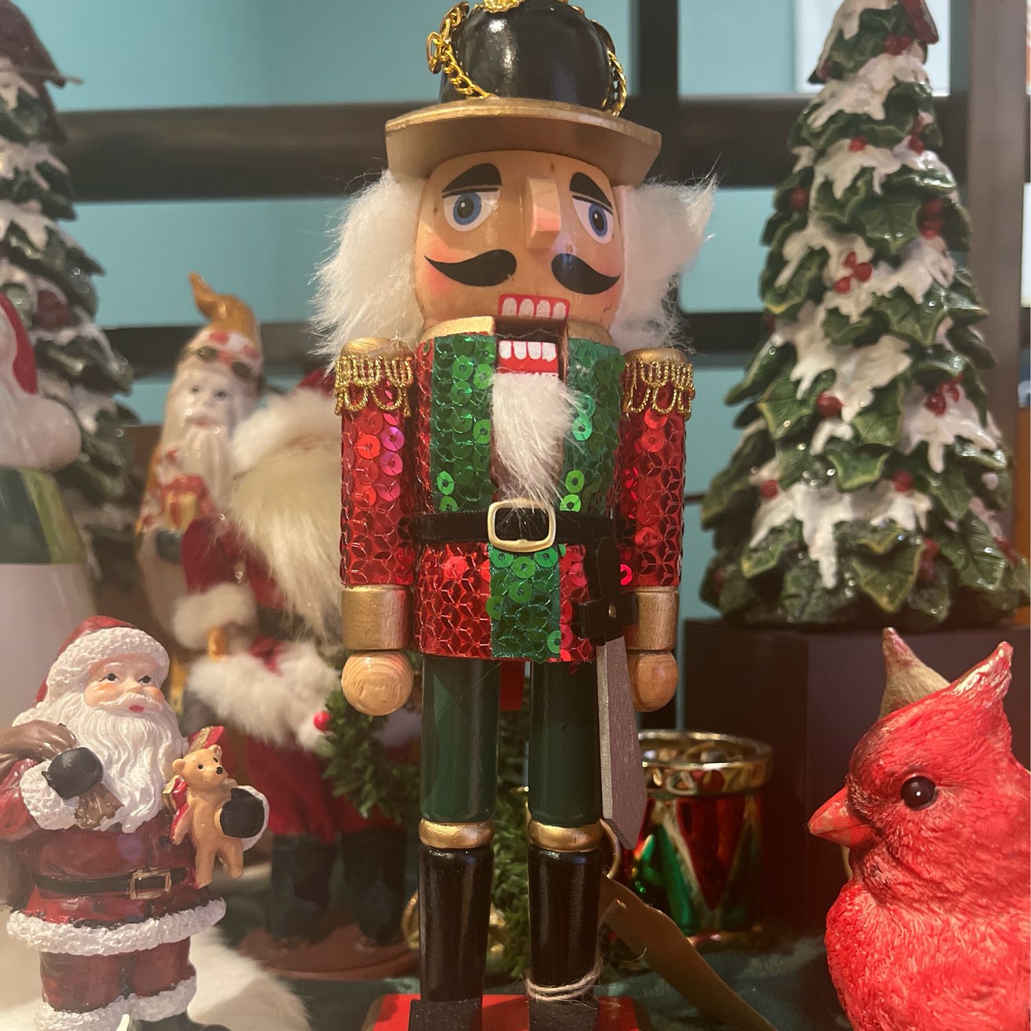 Nutcracker (B&amp;B)