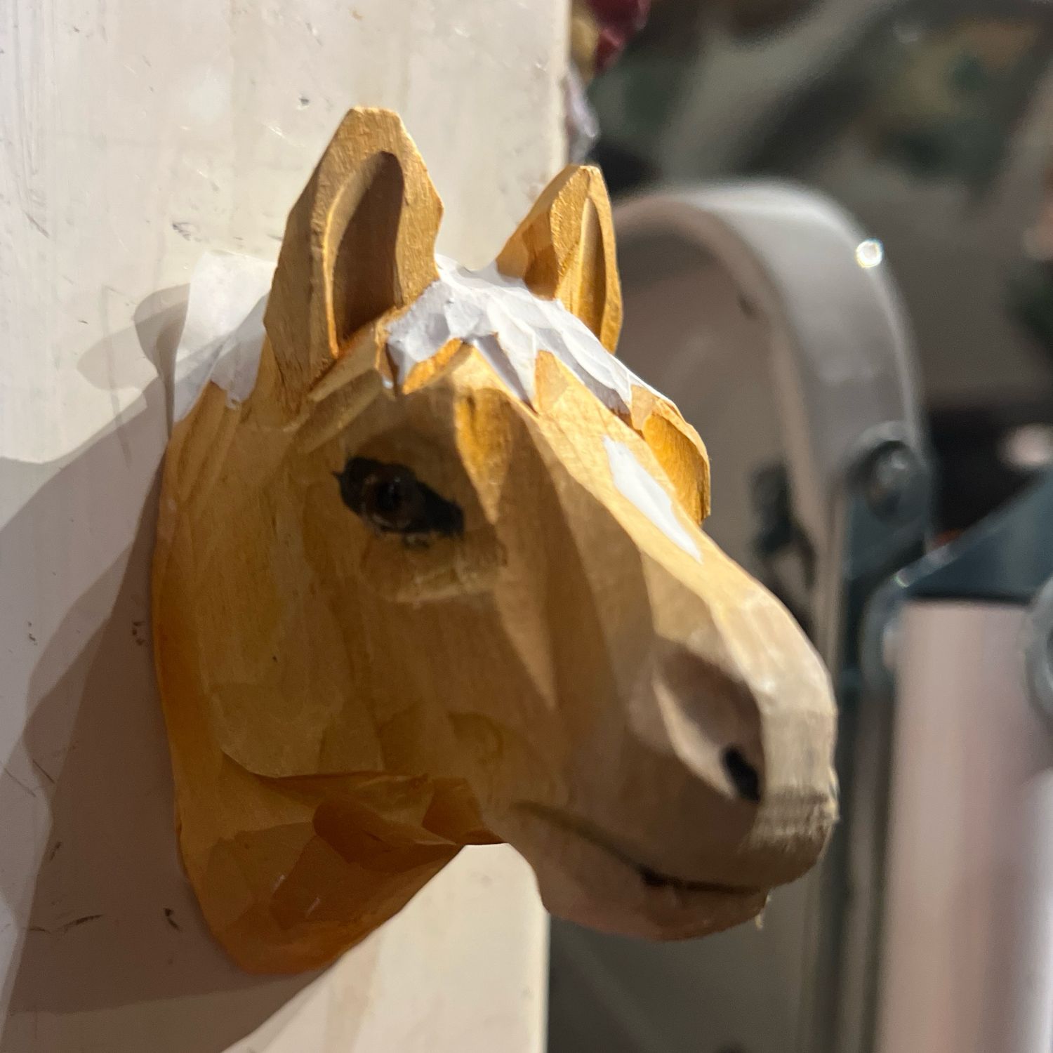 Magnet -- Horse