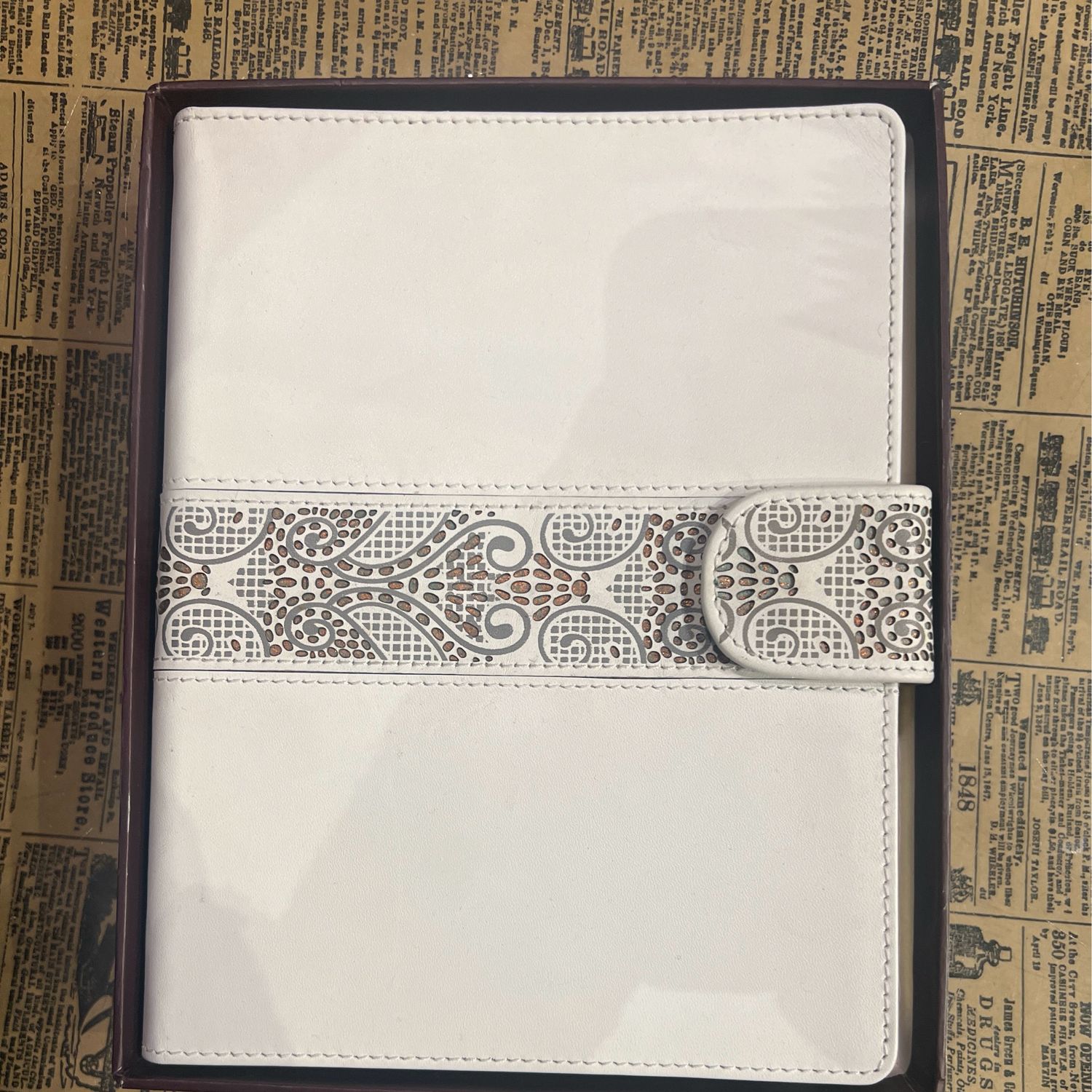 Lacey Leather Journal