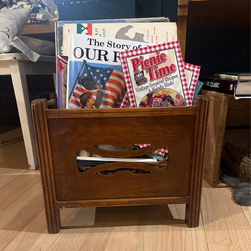 Wood Magazine Holder