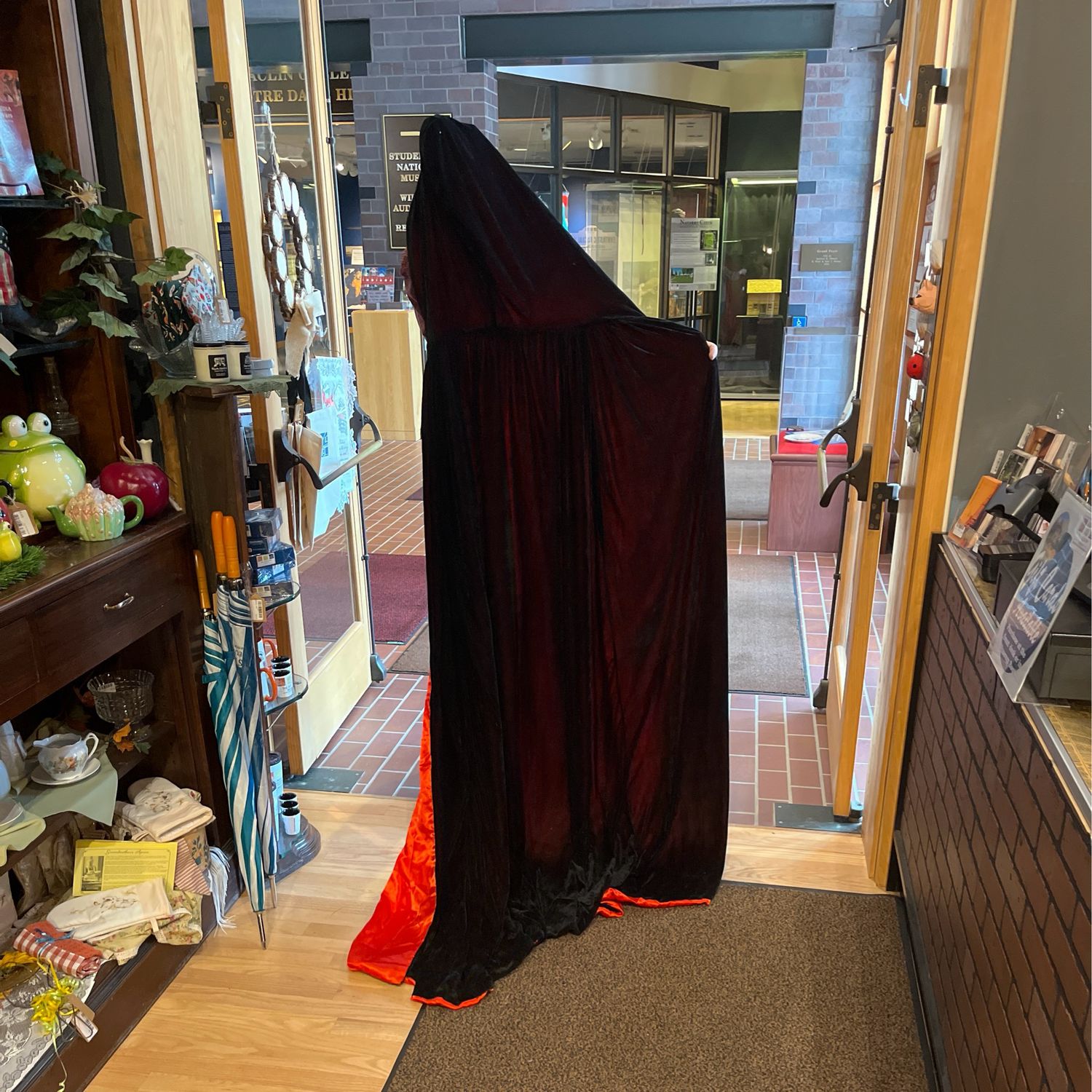 Velvet Cape