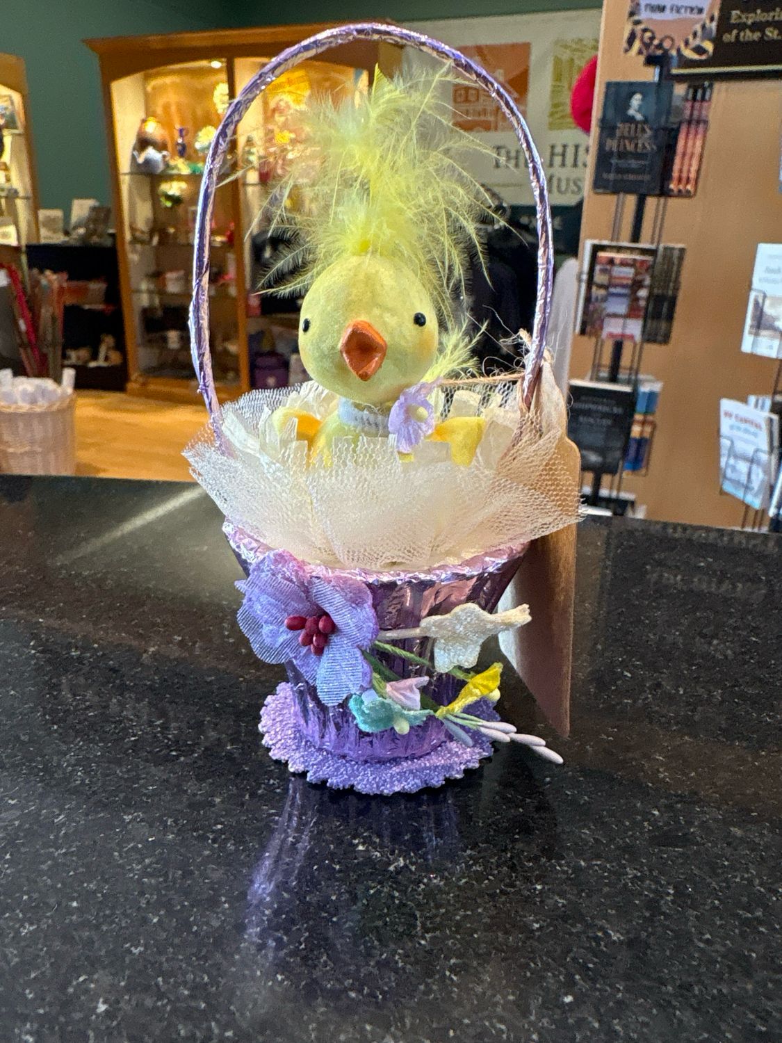 Bobble Chicks in Basket - O. Mansion, Color: Purple