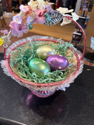 Spotted Egg Basket - O. Mansion