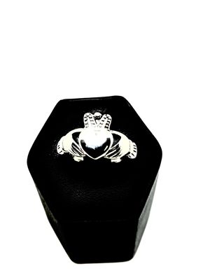 Classic Claddagh, Size: 5