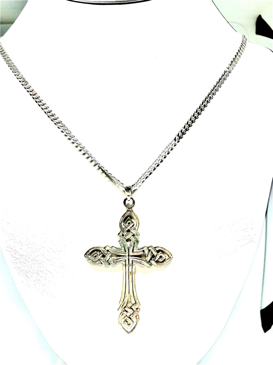 Large Faith Knot Cross