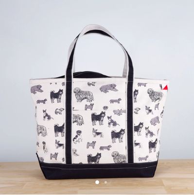 Dog Print Large Classic Tote