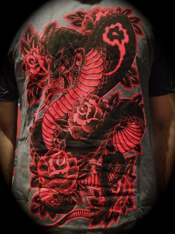 Cobra &amp; Roses T-shirt: Asphalt Gray/Black &amp; Red