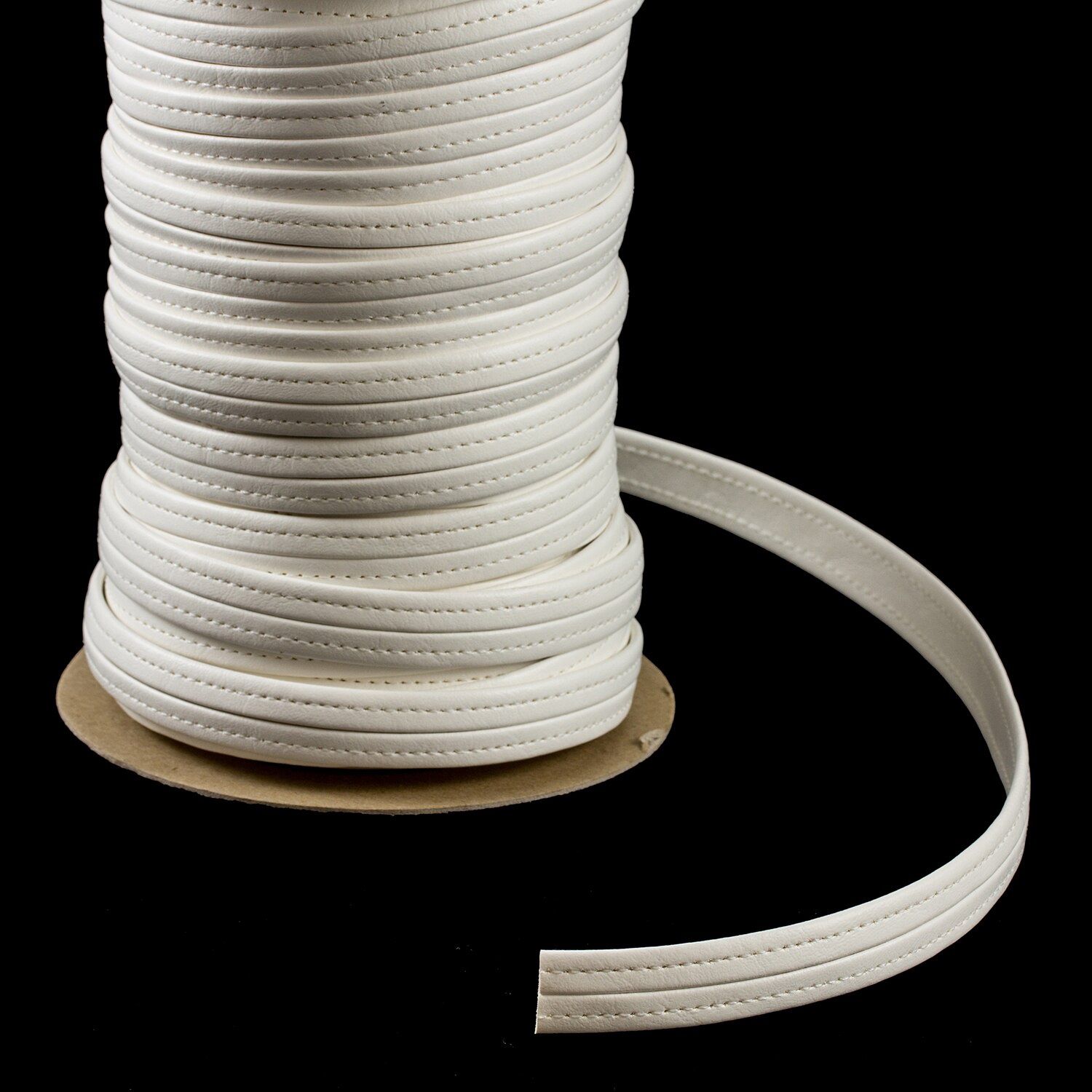 Capitano Hidem (25yd Roll), Color: Capitano Cloud Hidem (515822)