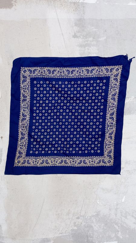 Bandana flower dark blue