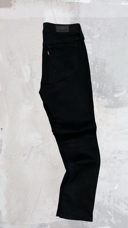 Levi’s 471 Black
