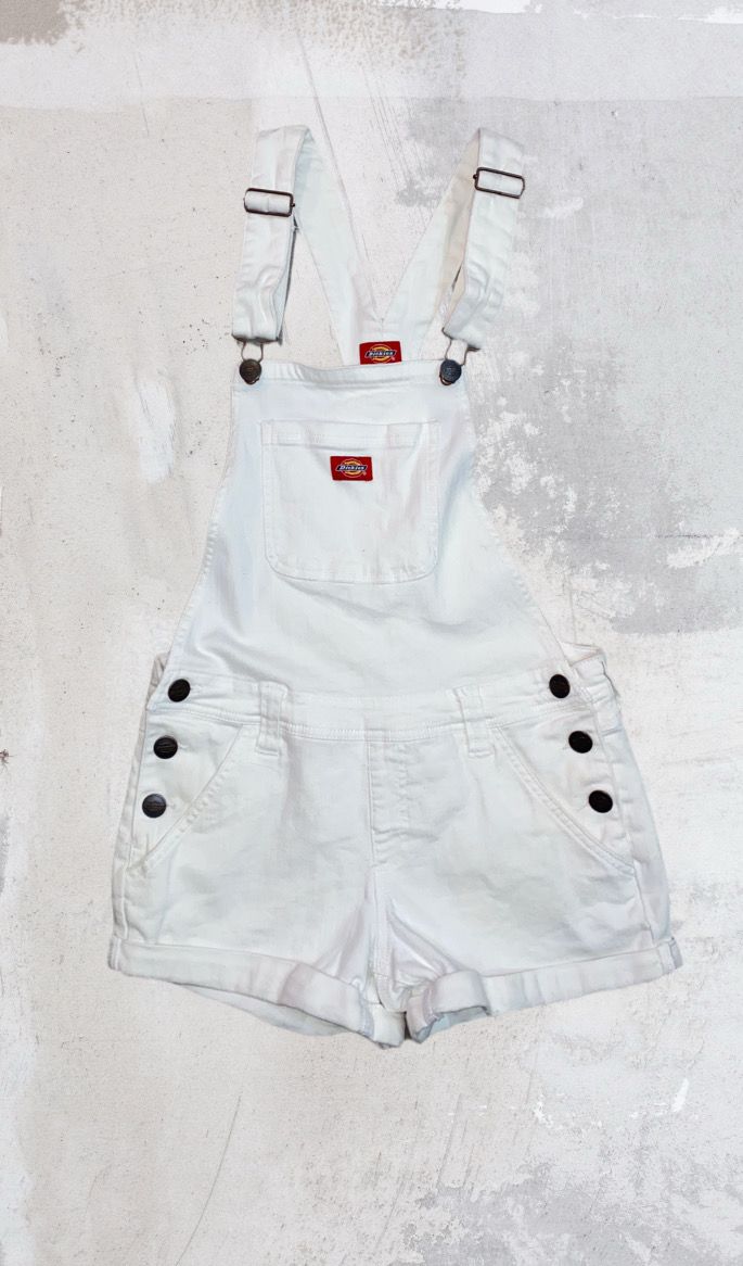 Peto Dickies White