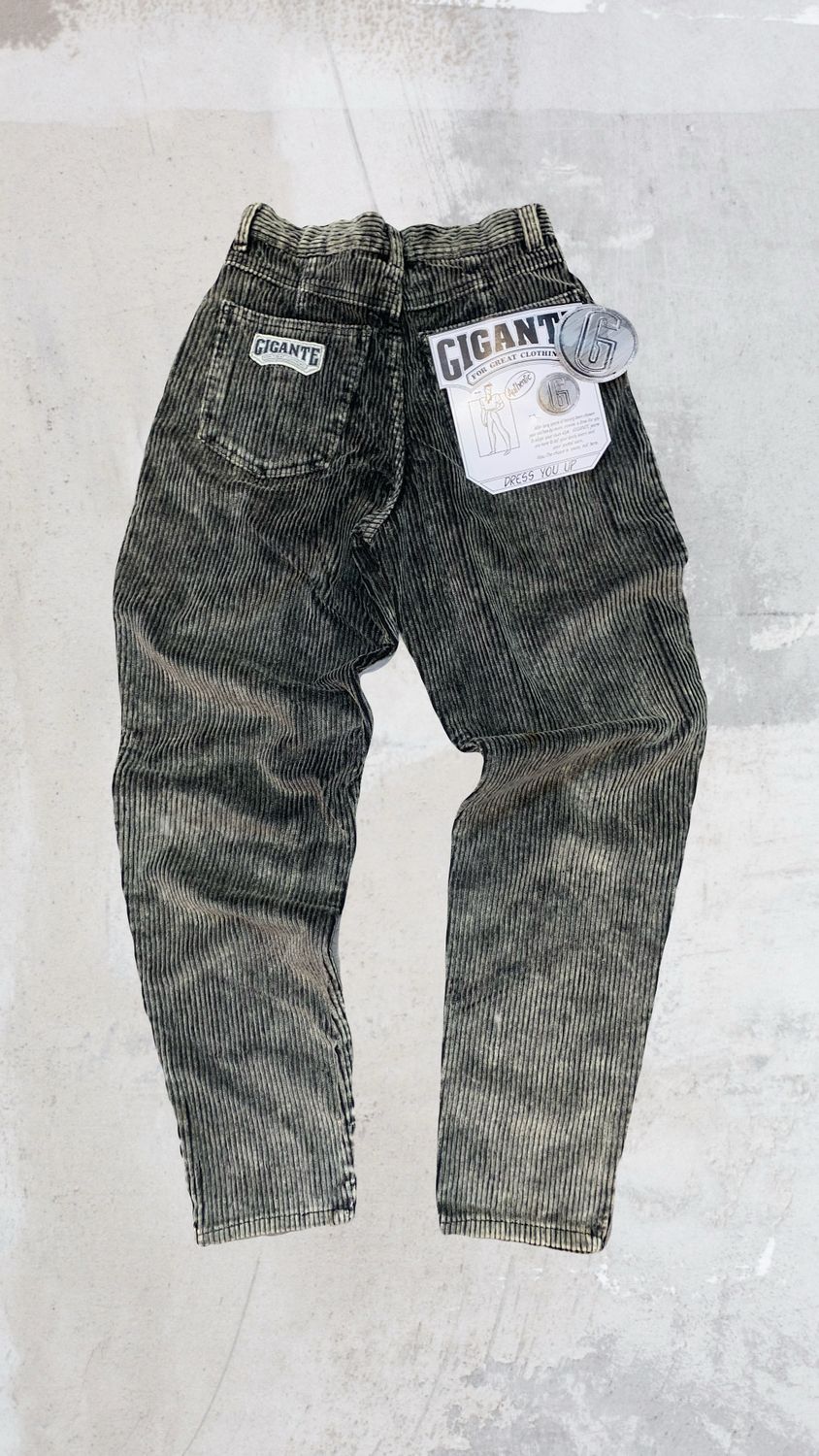 Pantalón Pana Gigante
