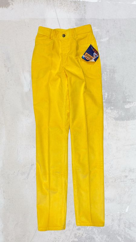 Pantalón Pana Old Chap Amarillo