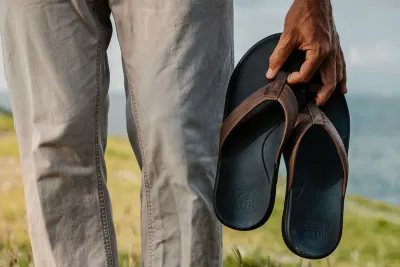 FOOTWEAR