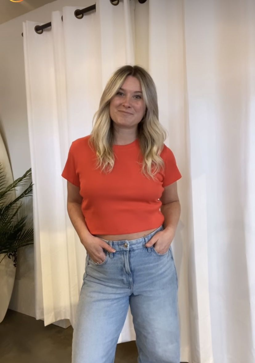 Classic Ribbed Tee