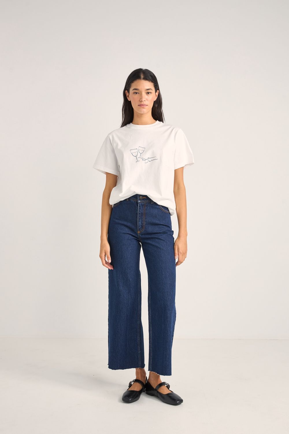 Vino Boyfriend Tee