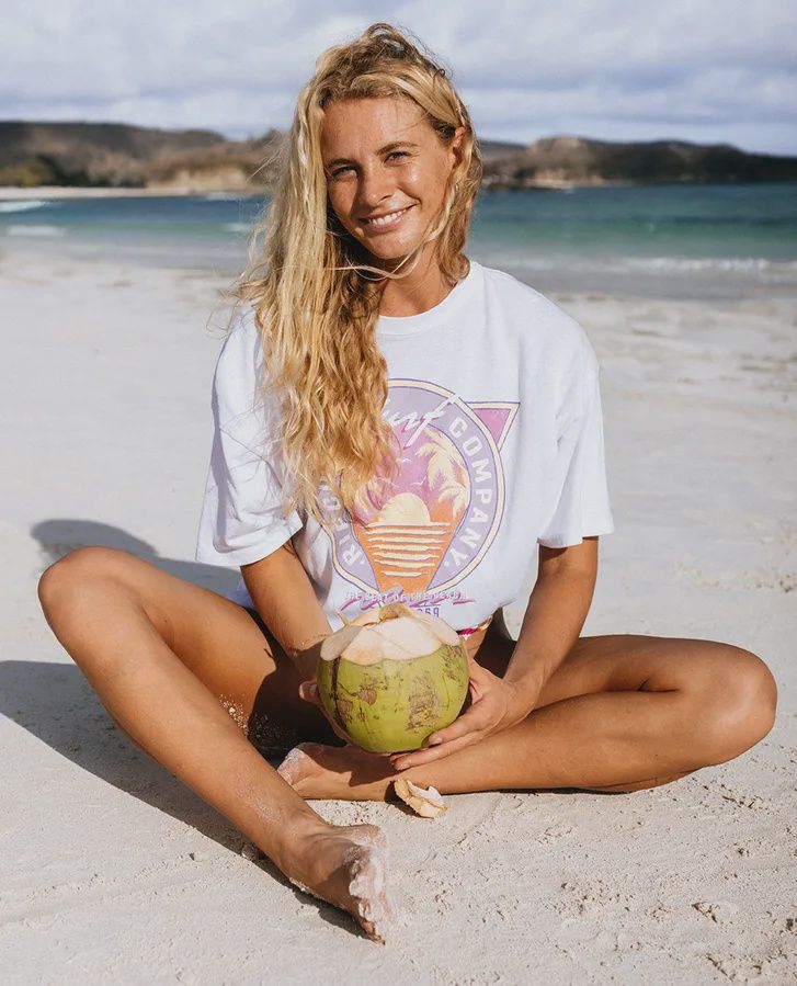 Es Vedra Heritage Tee