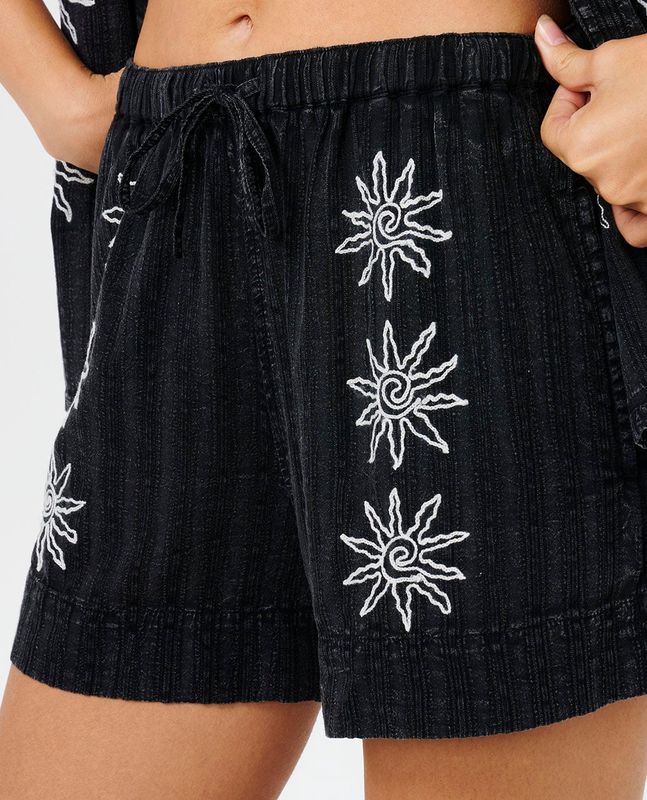 Topanga Embroidered Short