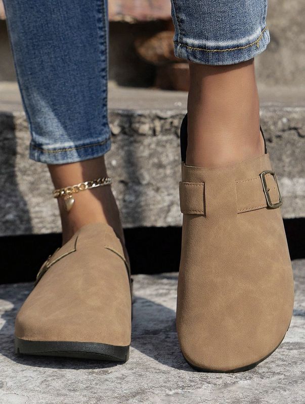 Suede Buckle Shoes