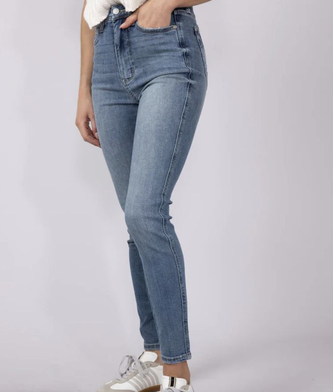 Judy Blue High Waist Tummy Control Skinny Jeans