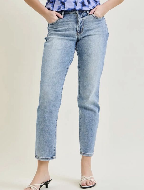 Judy Blue MR Slim Fit W/ Cell Pocket Jeans