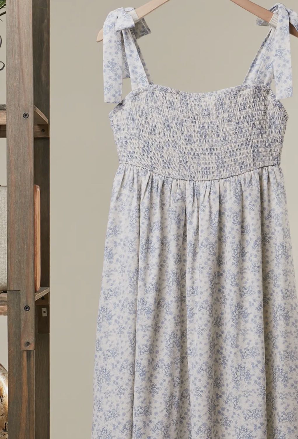 Mello Vintage Floral Pattern Dress with Puff Bottom