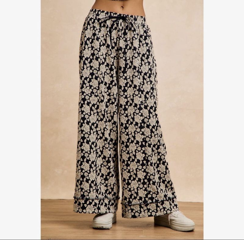 Floral Jacquard Drawstring Wide Pants