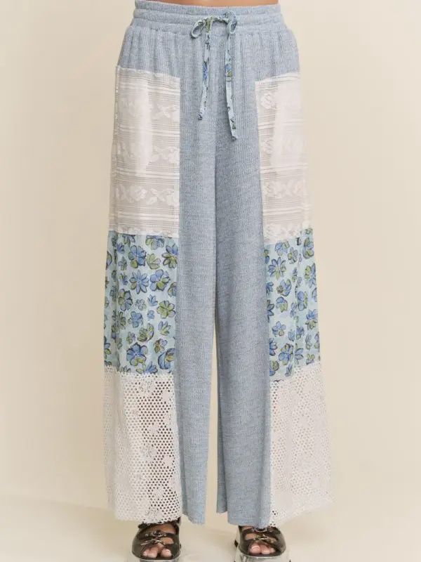 Soft Waffle Knit Lace Print Mixed Block Pants