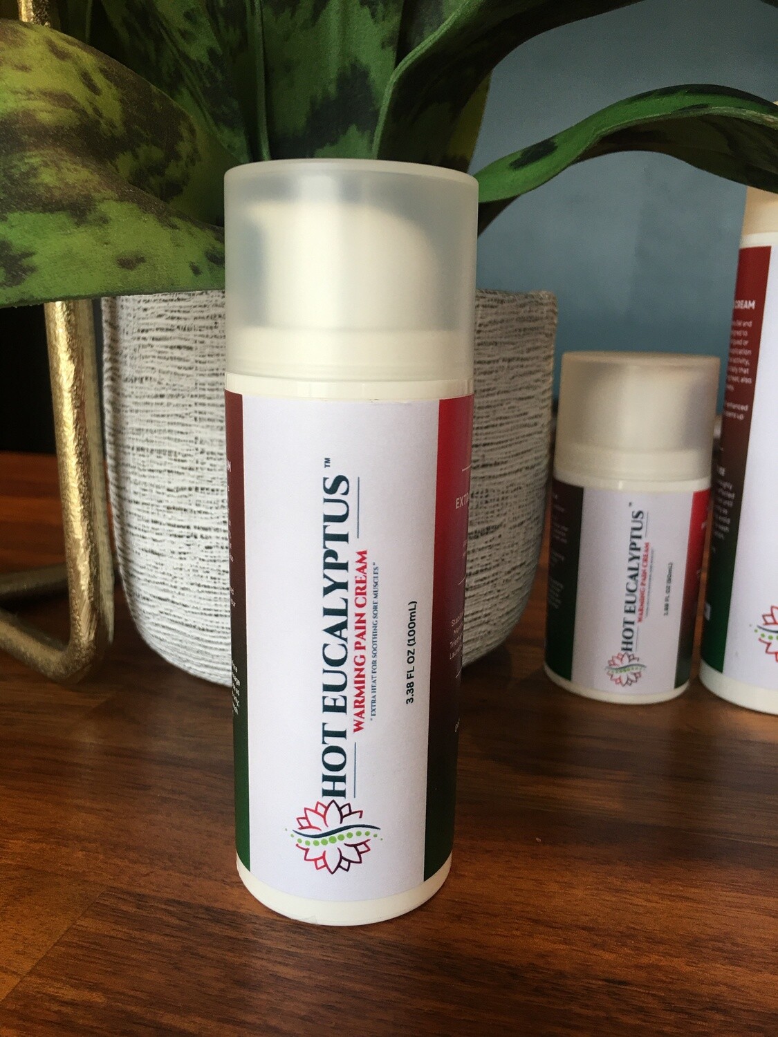 HOT EUCALYPTUS WARMING PAIN CREAM ( Executive Size 3.38oz / 100mL)