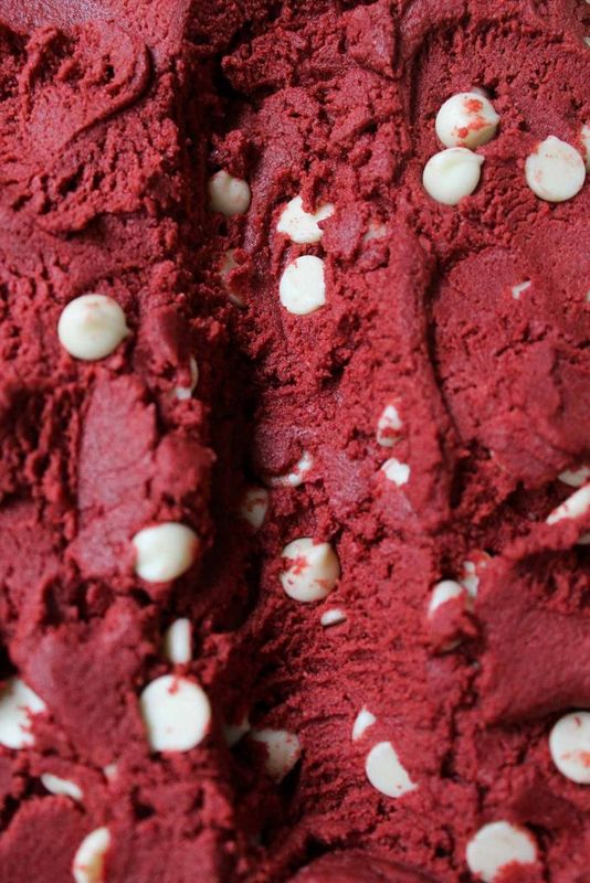 RED VELVET