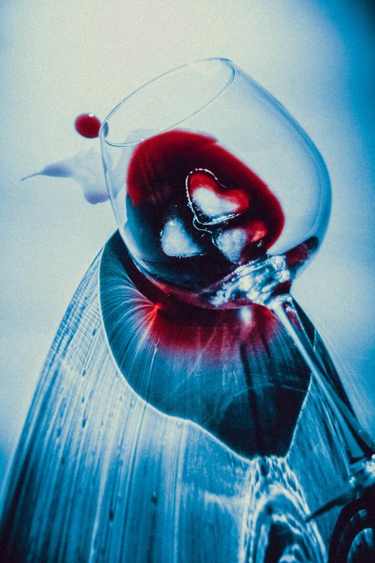 Associate Degree: The Science of Sensory Influence in Wine