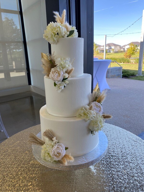 Wedding Cake with Textured Butter Cream