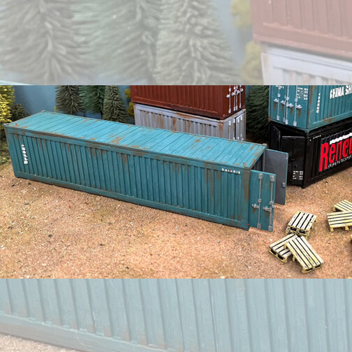 40ft Shipping Container (1) &amp; Pallets (8)