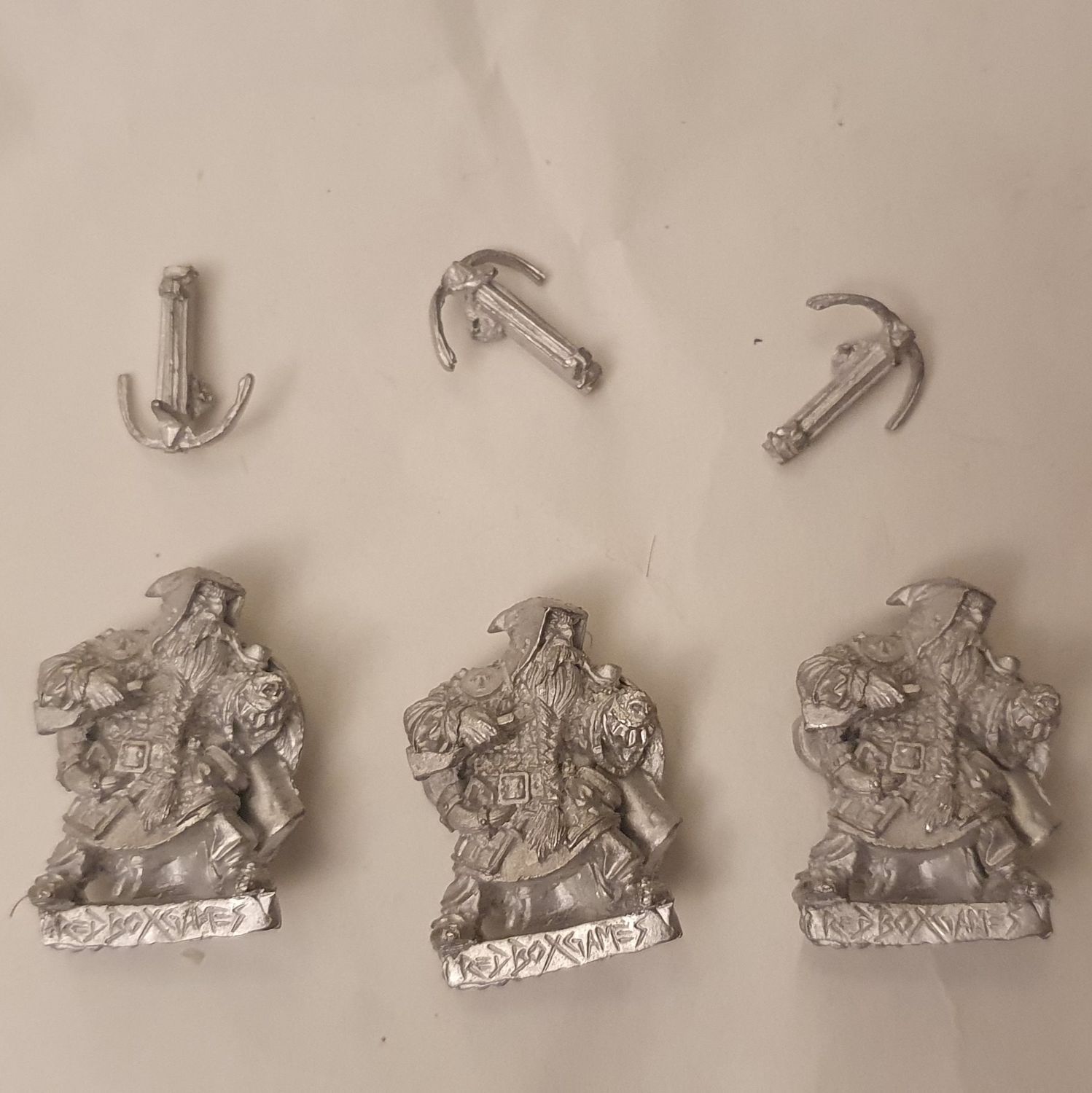 RedBox Crossbow Dwarves (3)