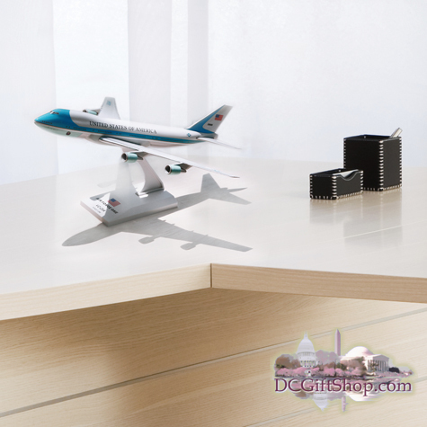 Gifts - Toys - Air Force One - 747 Office Desk Model