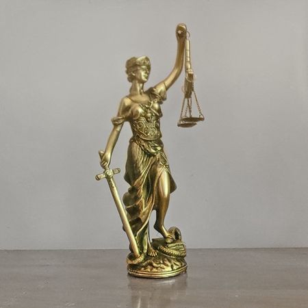 Lady Justice Bronze Statue