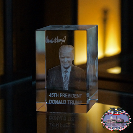 President Donald Trump 3D Glass Paperweight