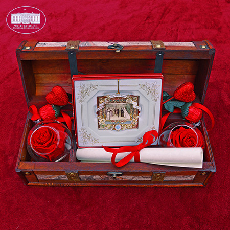 Presidential Valentine Chest